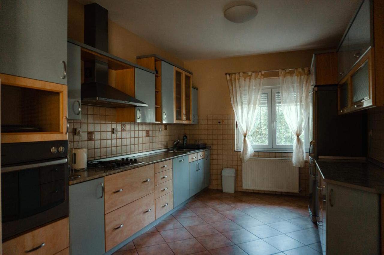 Holiday Home Rozic - Villa With Private Seasonal Heated Pool モスタル エクステリア 写真